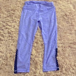 R 8 purple size small legging capris